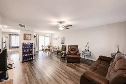 18621 N 104th Drive, Sun City, AZ 85373 - Photo 2