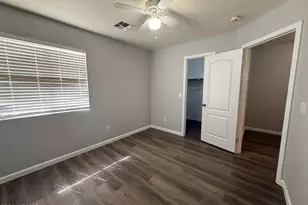 10823 N 70th Ave, Peoria, AZ 85345 - Photo 20