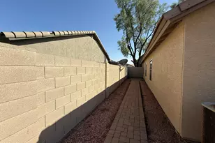 1644 E Oakland St, Gilbert, AZ 85295 - Photo 44