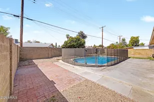 3731 W Glenn Dr, Phoenix, AZ 85051 - Photo 32