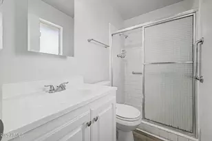 3731 W Glenn Dr, Phoenix, AZ 85051 - Photo 22