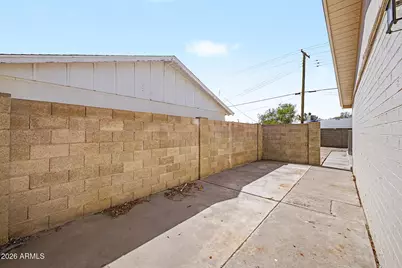 3731 W Glenn Drive, Phoenix, AZ 85051 - Photo 30
