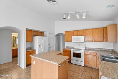 104 S 226th Lane, Buckeye, AZ 85326 - Photo 6