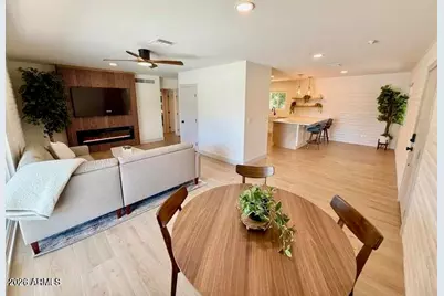 1901 E Missouri Avenue #220, Phoenix, AZ 85016 - Photo 1