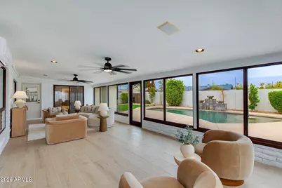 8562 E Turney Avenue, Scottsdale, AZ 85251 - Photo 16