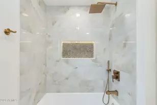 8562 E Turney Ave, Scottsdale, AZ 85251 - Photo 12