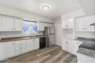 3709 W Yucca Street, Phoenix, AZ 85029 - Photo 10