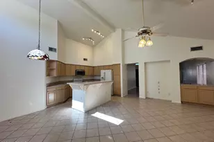 1667 S Sycamore Pl, Chandler, AZ 85286 - Photo 6