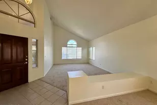 1667 S Sycamore Pl, Chandler, AZ 85286 - Photo 2