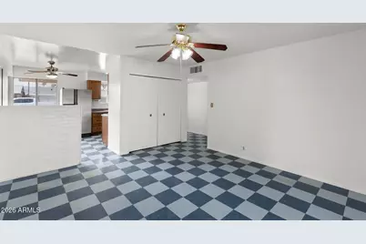 2242 E Chipman Road, Phoenix, AZ 85040 - Photo 4