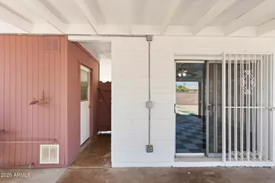 2242 E Chipman Road, Phoenix, AZ 85040 - Photo 16