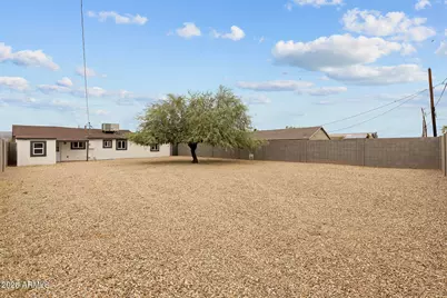 2750 E Wier Avenue, Phoenix, AZ 85040 - Photo 22