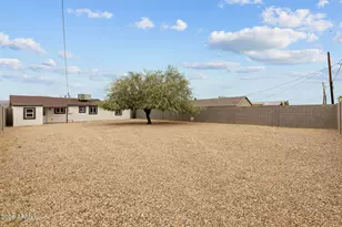 2750 E Wier Ave, Phoenix, AZ 85040 - Photo 22