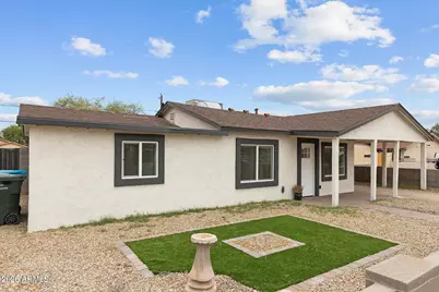 2750 E Wier Avenue, Phoenix, AZ 85040 - Photo 2