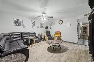 615 N Hobson, Mesa, AZ 85203 - Photo 6