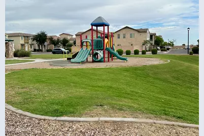 5216 W Albeniz Place, Phoenix, AZ 85043 - Photo 28