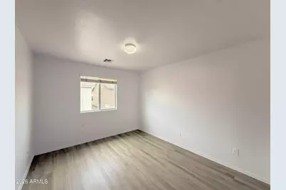 5216 W Albeniz Place, Phoenix, AZ 85043 - Photo 14