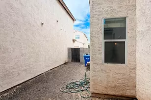5216 W Albeniz Pl, Phoenix, AZ 85043 - Photo 26