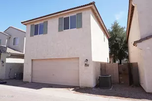 5216 W Albeniz Pl, Phoenix, AZ 85043 - Photo 2