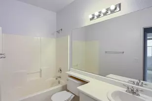 5216 W Albeniz Pl, Phoenix, AZ 85043 - Photo 20