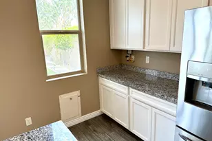 2930 E Sunland Ave, Phoenix, AZ 85040 - Photo 10