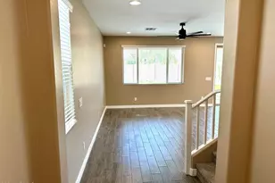 2930 E Sunland Ave, Phoenix, AZ 85040 - Photo 2