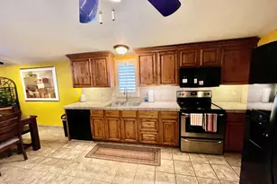 18240 North 21st St, Phoenix, AZ 85022 - Photo 10
