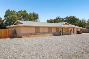 10520 W Mulberry Dr, Avondale, AZ 85392 - Photo 4