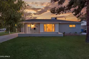939 E Berridge Ln, Phoenix, AZ 85014 - Photo 2