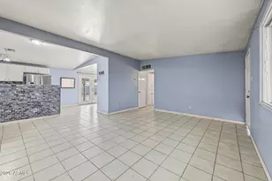 3815 N 50th Dr, Phoenix, AZ 85031 - Photo 8