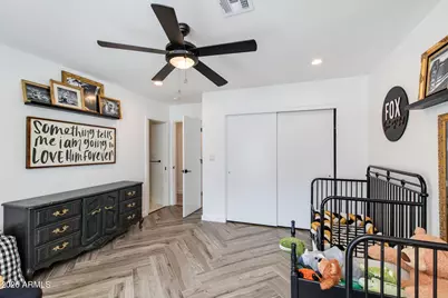 2102 E Orangewood Avenue, Phoenix, AZ 85020 - Photo 18