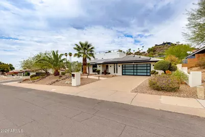 2102 E Orangewood Avenue, Phoenix, AZ 85020 - Photo 2