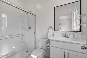 8267 N 22nd Dr, Phoenix, AZ 85021 - Photo 16