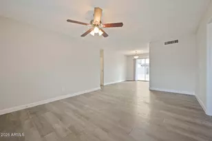 1339 N Hillcrest Cir, Mesa, AZ 85201 - Photo 12