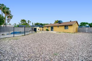 1339 N Hillcrest Cir, Mesa, AZ 85201 - Photo 28