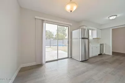 1339 N Hillcrest Circle, Mesa, AZ 85201 - Photo 6