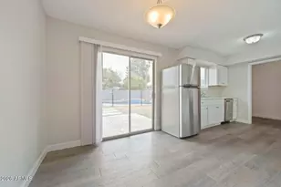 1339 N Hillcrest Cir, Mesa, AZ 85201 - Photo 6