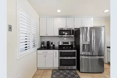 3048 E Sierra Street, Phoenix, AZ 85028 - Photo 8