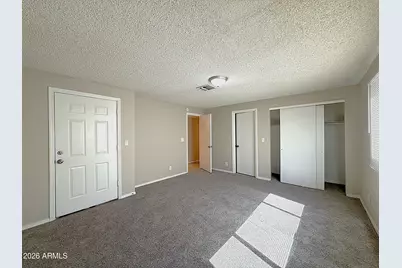 2713 E Juniper Avenue, Phoenix, AZ 85032 - Photo 8