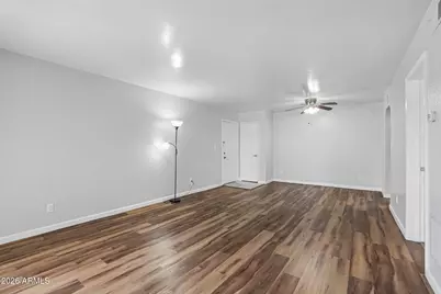 10444 N 69th Street #206, Paradise Valley, AZ 85253 - Photo 6