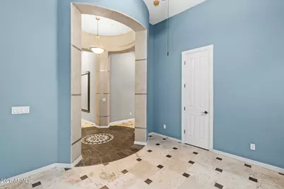 12926 W Red Fox Road, Peoria, AZ 85383 - Photo 16