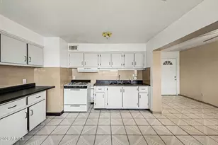 9116 W Jefferson St, Tolleson, AZ 85353 - Photo 16