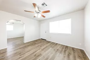 7345 W Brown St, Peoria, AZ 85345 - Photo 6