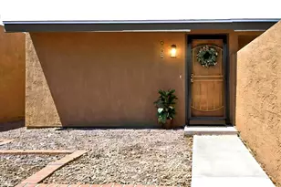 905 S Hacienda Dr, Tempe, AZ 85281 - Photo 2