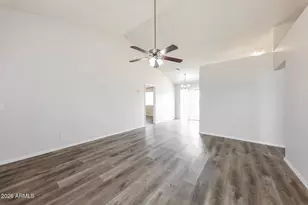 8538 W Columbine Dr, Peoria, AZ 85381 - Photo 6
