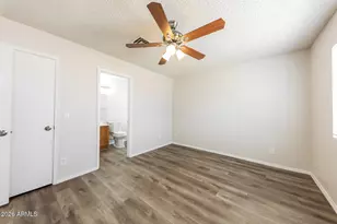 8538 W Columbine Dr, Peoria, AZ 85381 - Photo 14