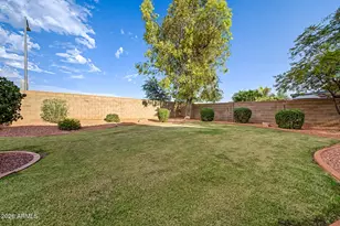 22721 N 71st Dr, Glendale, AZ 85310 - Photo 38