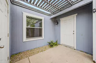 7021 S 43rd Way, Phoenix, AZ 85040 - Photo 2