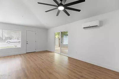 2044 S Forest Avenue, Tempe, AZ 85282 - Photo 10