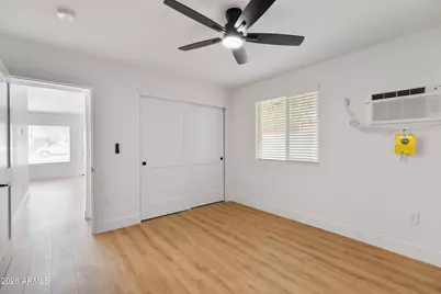 2044 S Forest Avenue, Tempe, AZ 85282 - Photo 12